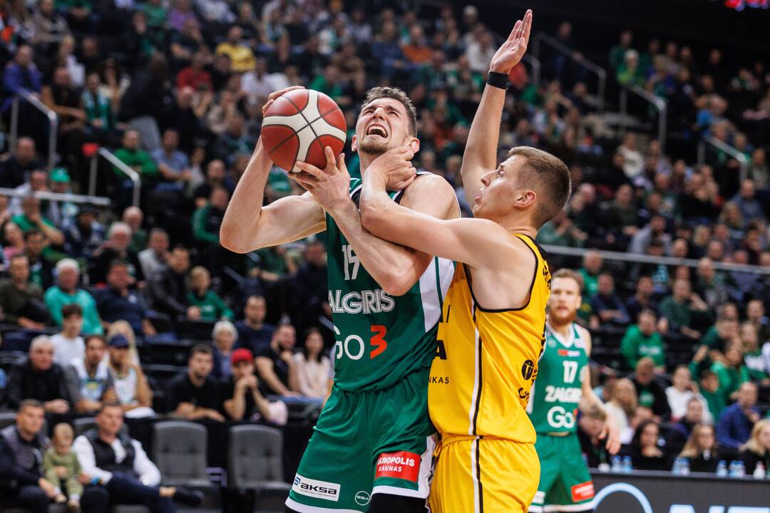 LKL: „Žalgiris“ sutriuškino „Šiaulius“