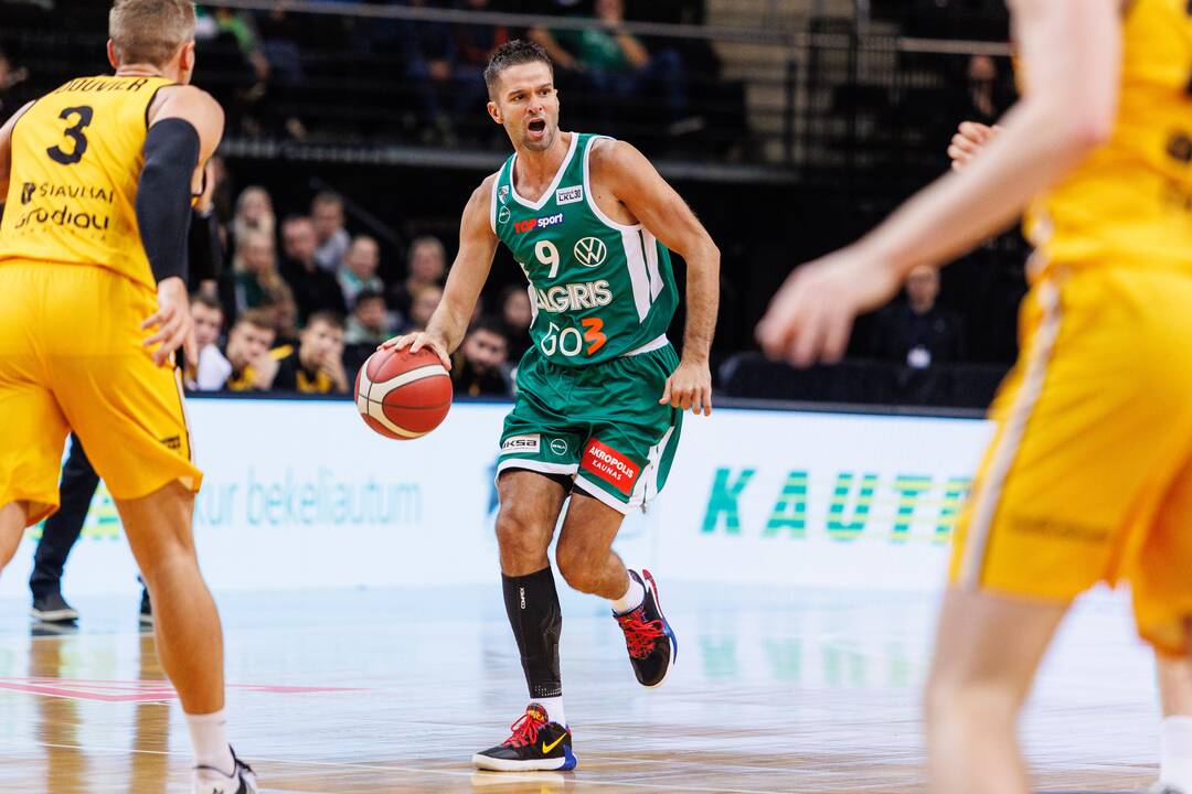 LKL: „Žalgiris“ sutriuškino „Šiaulius“