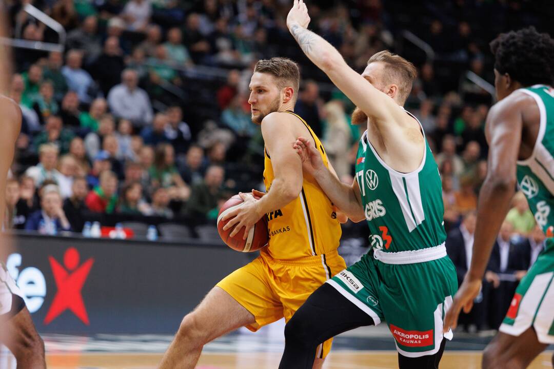 LKL: „Žalgiris“ sutriuškino „Šiaulius“