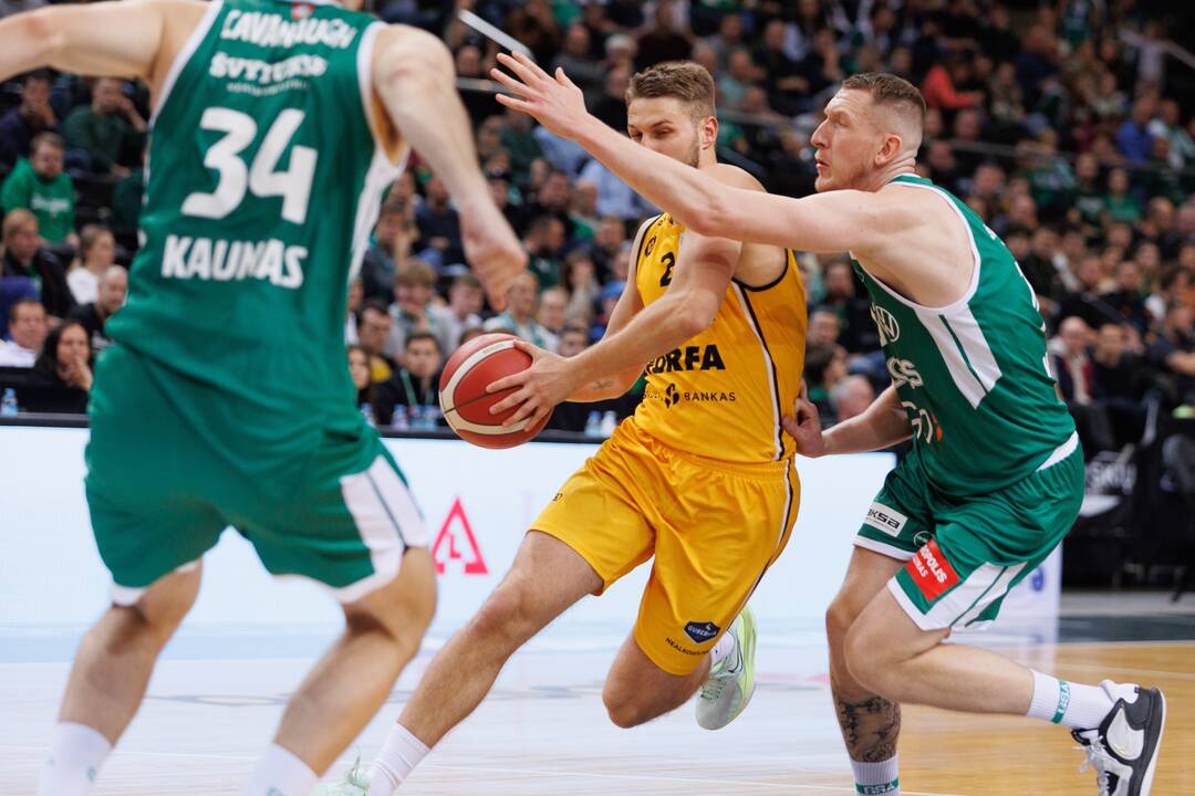 LKL: „Žalgiris“ sutriuškino „Šiaulius“