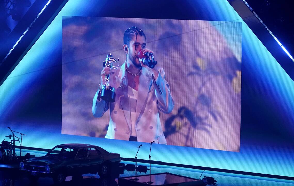 MTV VMA ceremonijoje triumfavo „Bad Bunny“ ir Taylor Swift