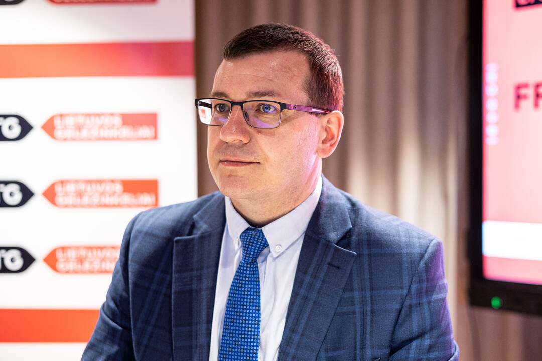 Susisiekimo ministerijos ir „Lietuvos geležinkelių“ spaudos konferencija