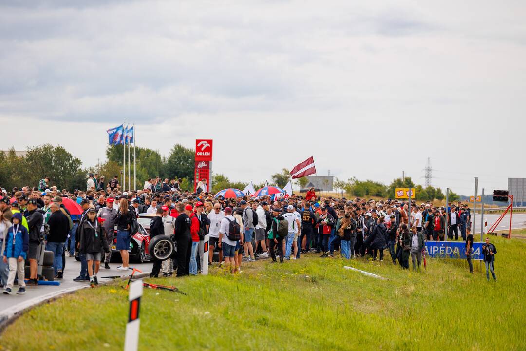 Akimirkos iki „Aurum 1006 km lenktynių“ starto
