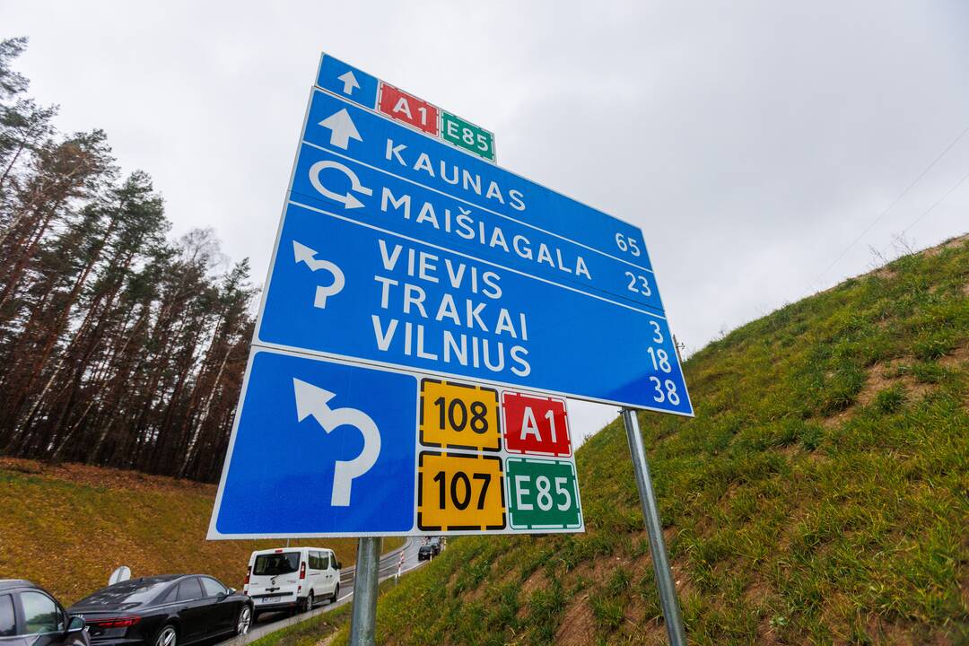 Tunelio kelių Lentvaris–Vievis sankirtoje atidarymas
