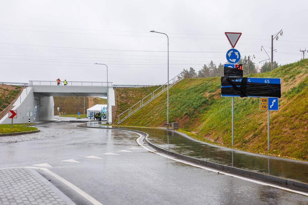 Tunelio kelių Lentvaris–Vievis sankirtoje atidarymas