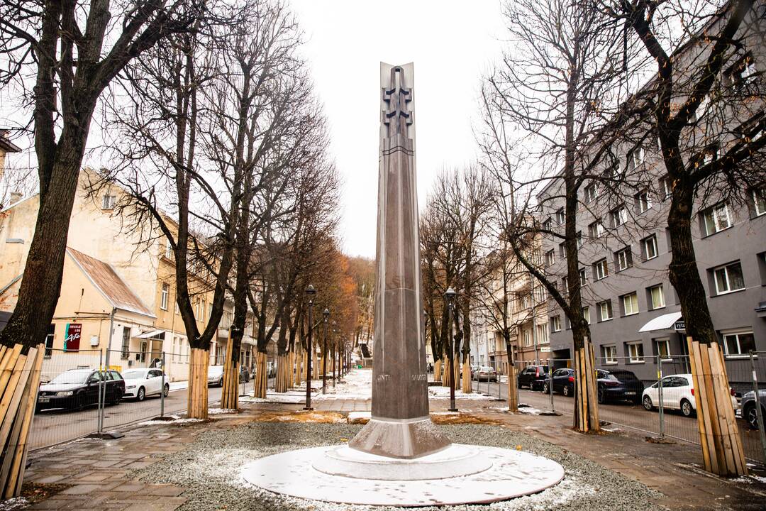 Policijos 100-mečiui skirtas obeliskas Kaune