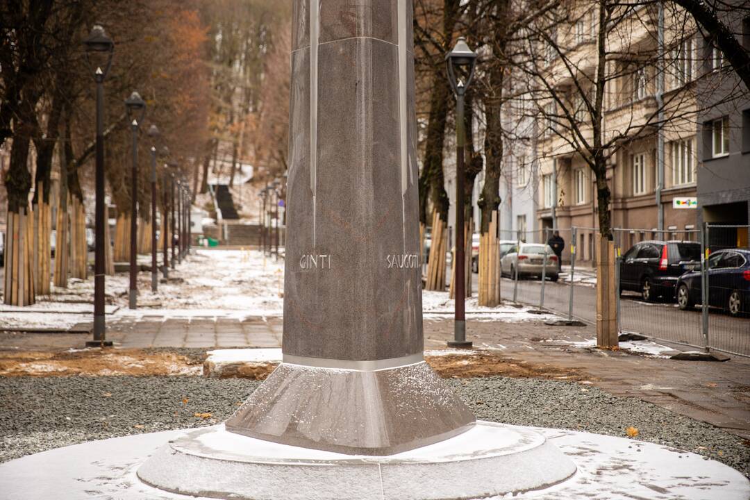 Policijos 100-mečiui skirtas obeliskas Kaune