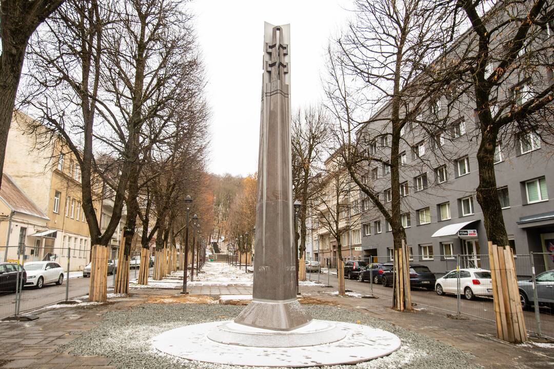 Policijos 100-mečiui skirtas obeliskas Kaune
