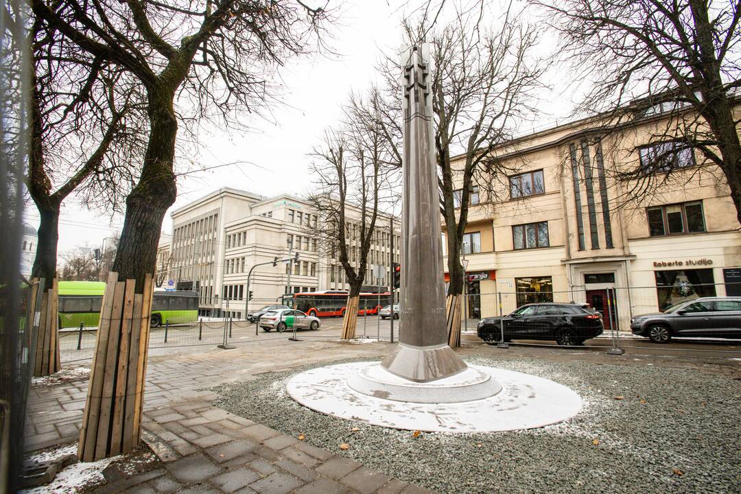Policijos 100-mečiui skirtas obeliskas Kaune