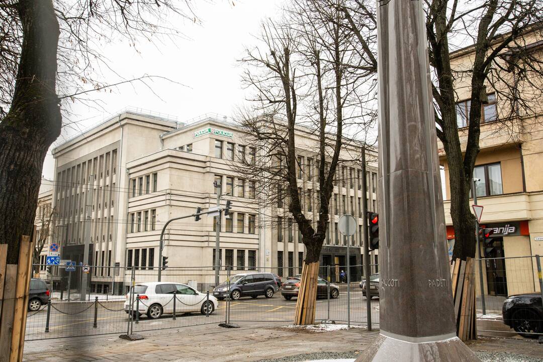 Policijos 100-mečiui skirtas obeliskas Kaune
