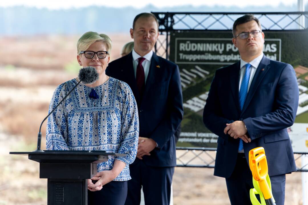 Rūdninkų poligone įkasta simbolinė Vokietijos brigados karinio miestelio kapsulė