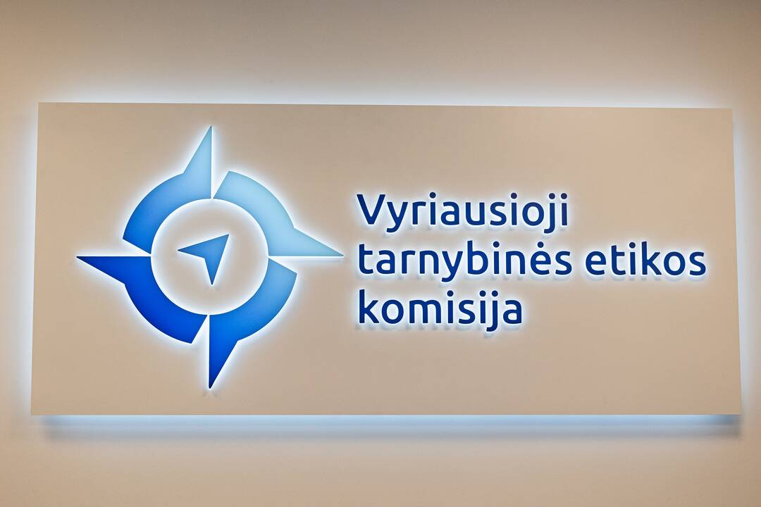 Eitvydas Bajarūnas (kairėje) ir Gitanas Nausėda