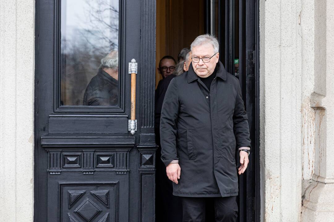 Atsisveikinimas su režisieriumi R. Tuminu