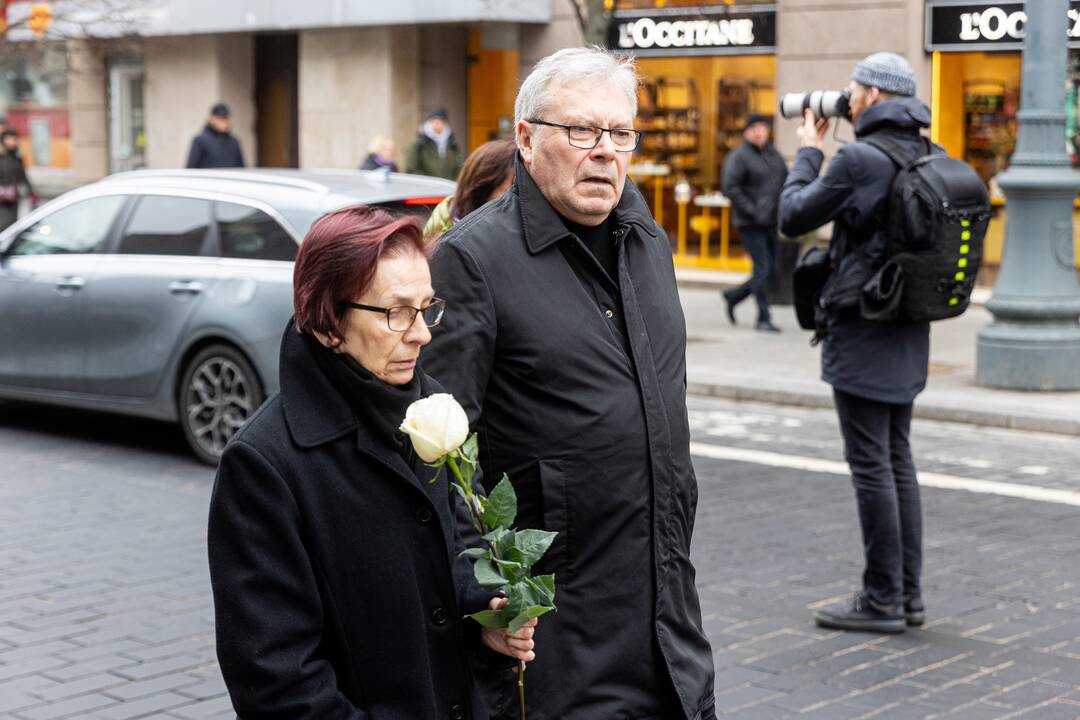 Atsisveikinimas su režisieriumi R. Tuminu