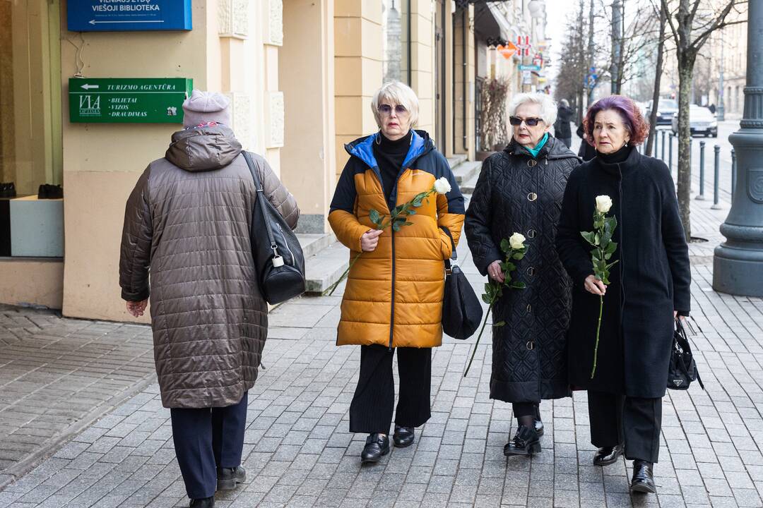 Atsisveikinimas su režisieriumi R. Tuminu