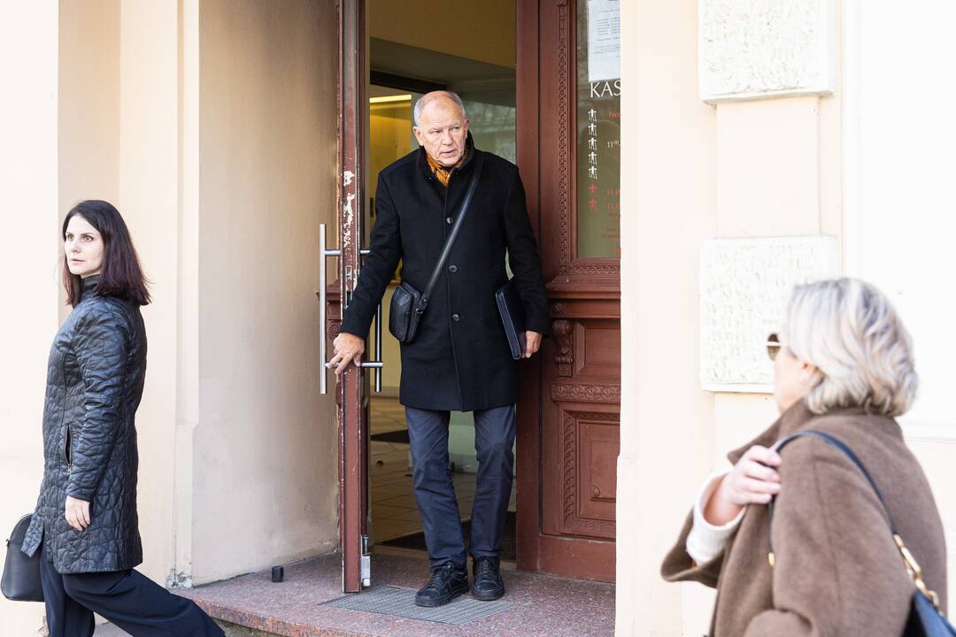 Atsisveikinimas su režisieriumi R. Tuminu