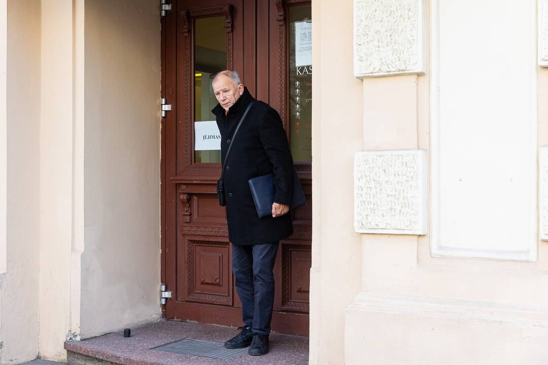 Atsisveikinimas su režisieriumi R. Tuminu