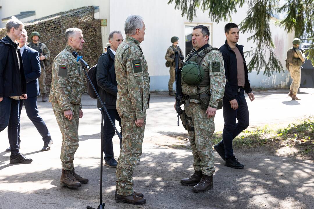 Prezidentui pristatyta pratybų „Perkūno griausmas“ eiga