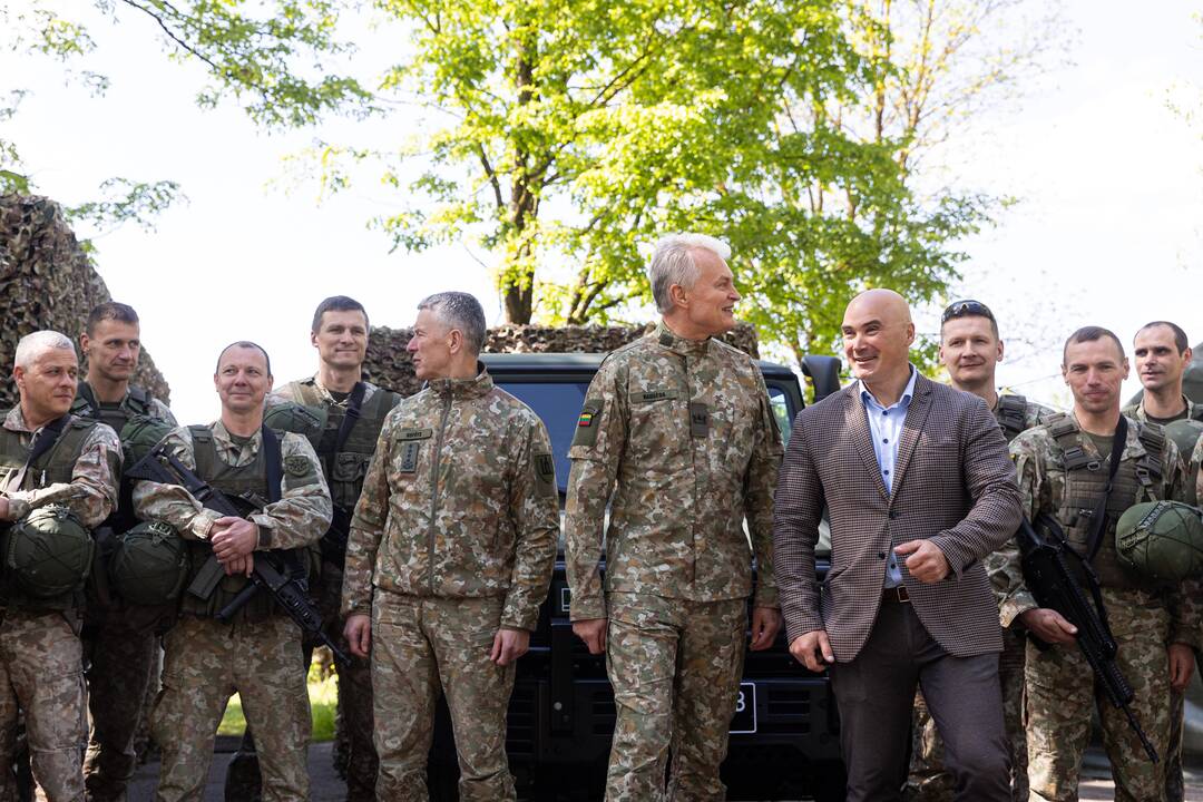Prezidentui pristatyta pratybų „Perkūno griausmas“ eiga