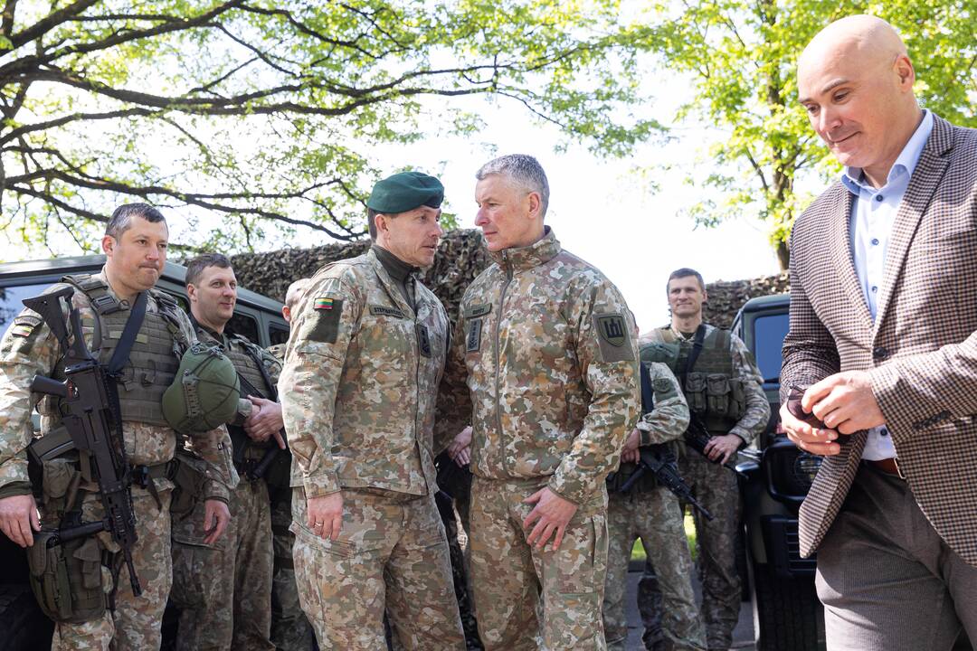Prezidentui pristatyta pratybų „Perkūno griausmas“ eiga