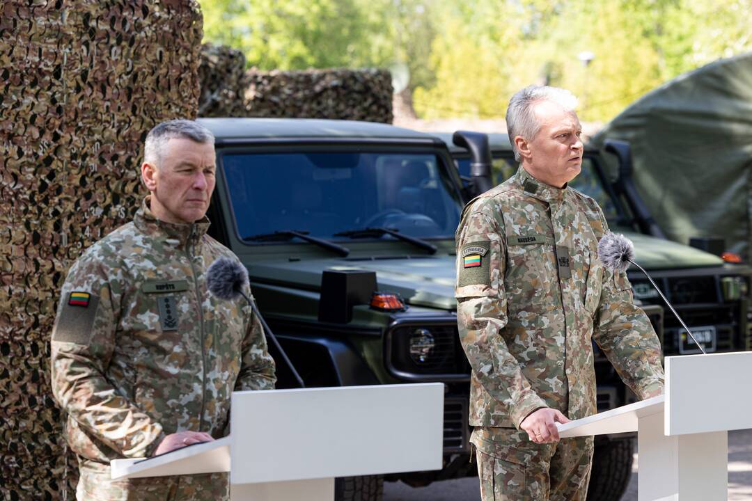 Prezidentui pristatyta pratybų „Perkūno griausmas“ eiga