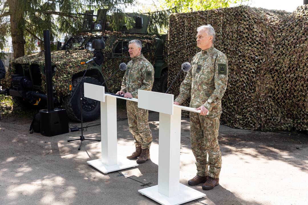 Prezidentui pristatyta pratybų „Perkūno griausmas“ eiga