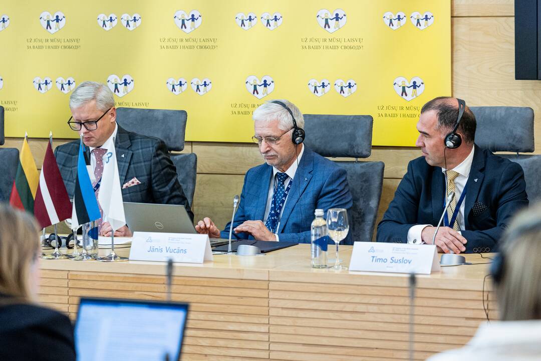 Baltijos Asamblėjos Prezidiumo ir Lietuvos, Latvijos ir Estijos užsienio reikalų ministrų spaudos konferencija