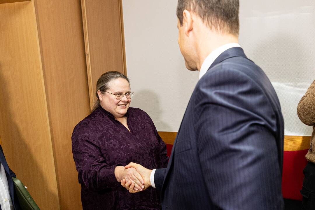 Susitiko socialdemokratų partijos ir „Nemuno aušros“ atstovai