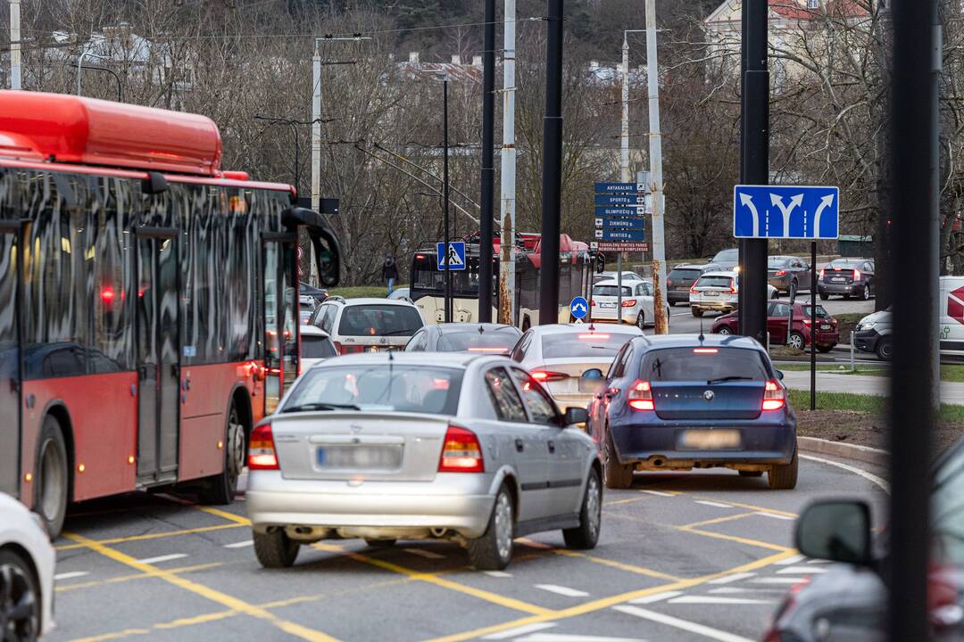 Prieššventinės automobilių spūstys Vilniuje