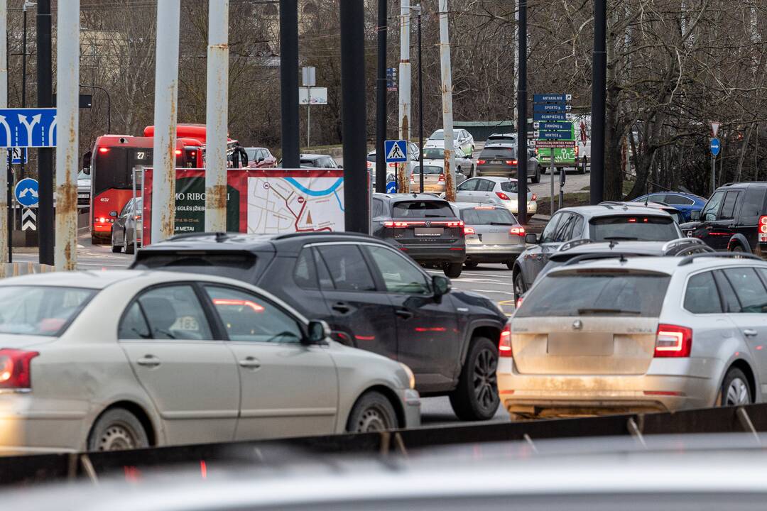Prieššventinės automobilių spūstys Vilniuje