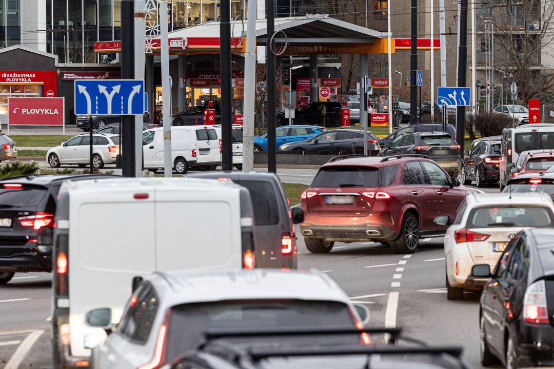 Prieššventinės automobilių spūstys Vilniuje
