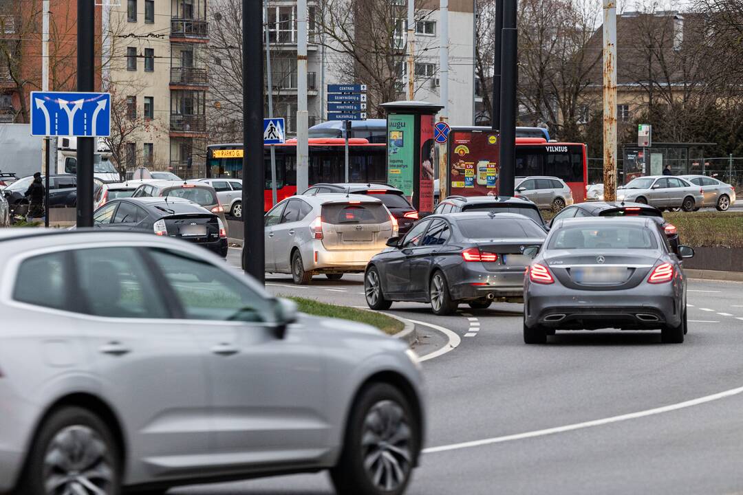Prieššventinės automobilių spūstys Vilniuje