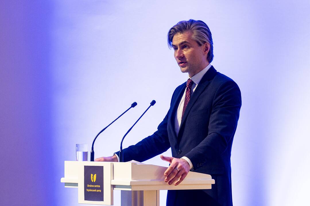 Konferencija „Treji metai, nesuskaičiuojama begalė ateičių: saugant laisvę ir Ukrainos vaikus“