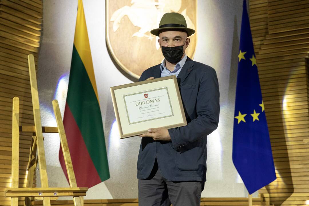 Dvylikai kūrėjų įteiktos Vyriausybės kultūros ir meno premijos