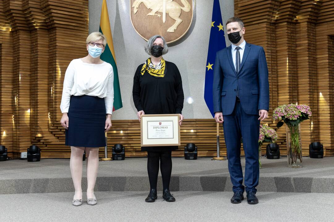 Dvylikai kūrėjų įteiktos Vyriausybės kultūros ir meno premijos