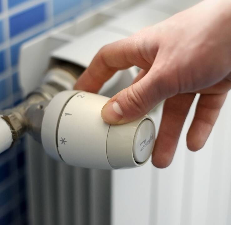 Ekspertai įvardijo, kas sumažino šilumos kainą