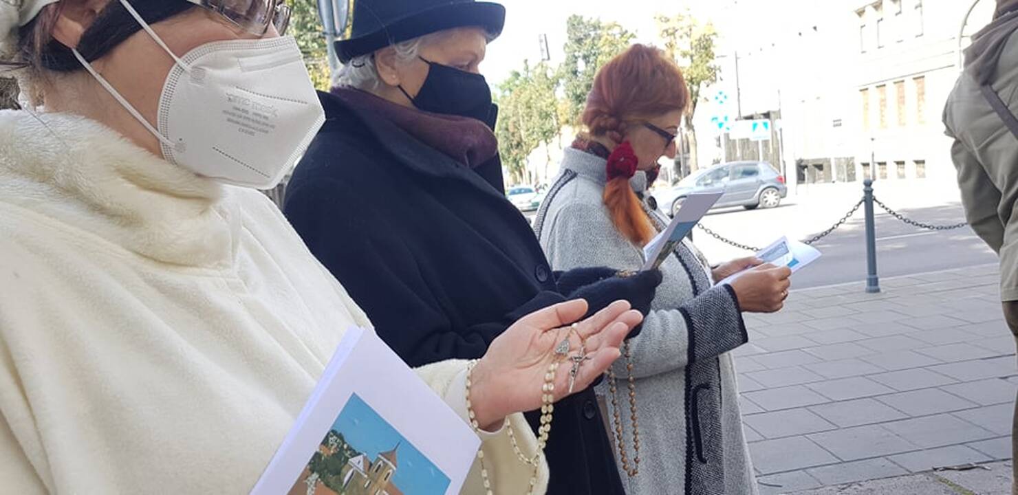 Prieš LGBT eitynes – vieša malda