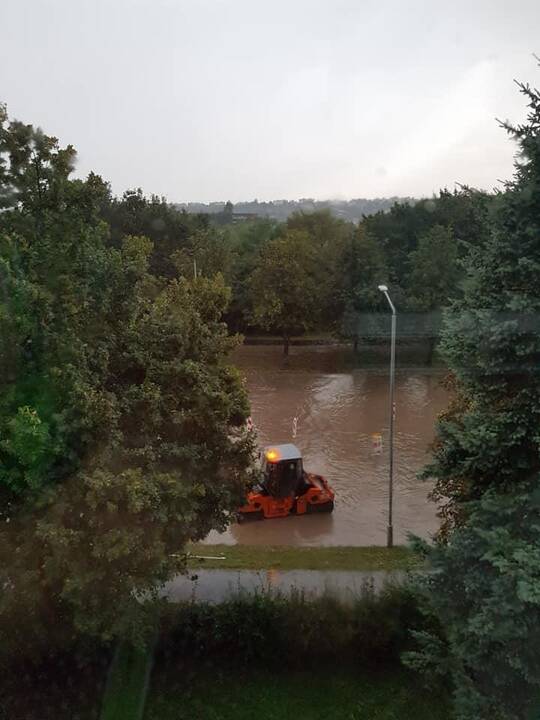 Kauną nuplovė smarkus lietus