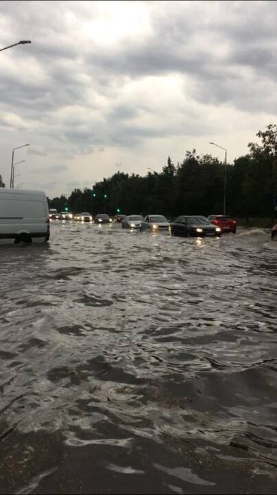 Kauną nuplovė smarkus lietus