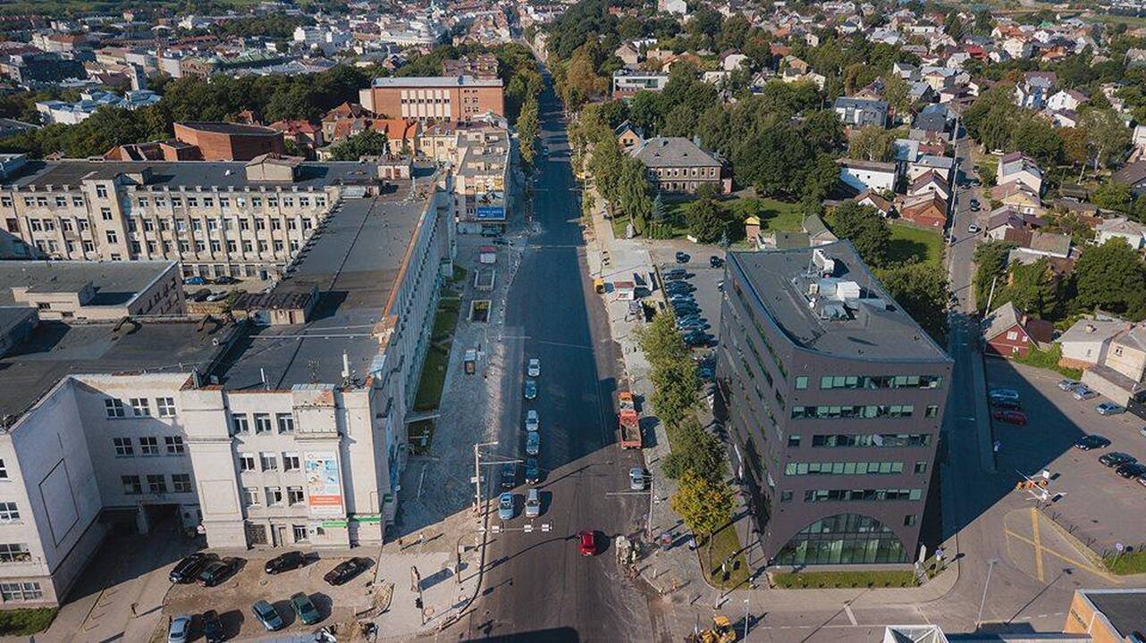 Svarbi žinia Kauno vairuotojams: Savanorių prospekte ribojamas eismas
