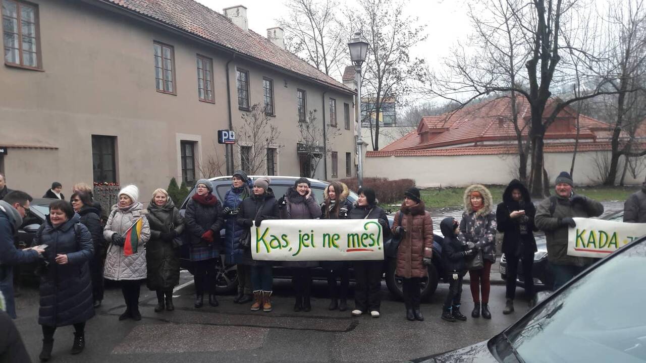 Protestas „Paskutinis skambutis“