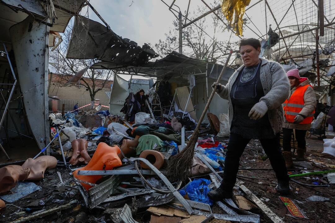 345-oji karo Ukrainoje diena