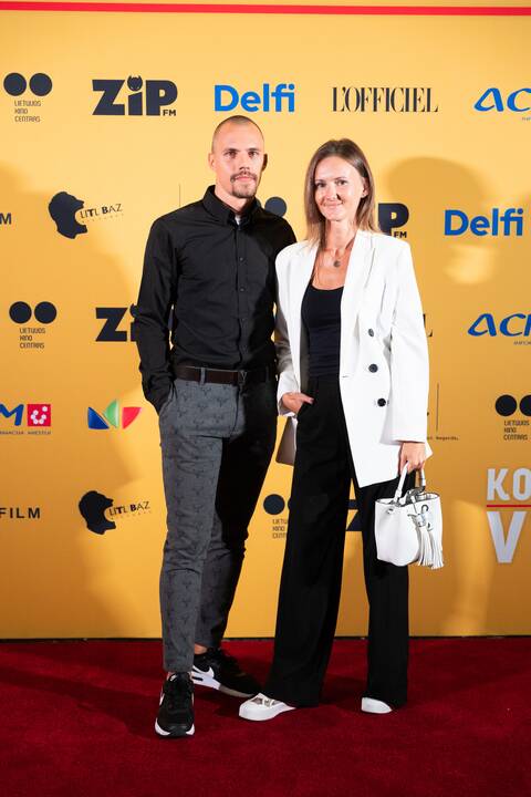 Komedijos „Ko nežino vyrai“ premjera