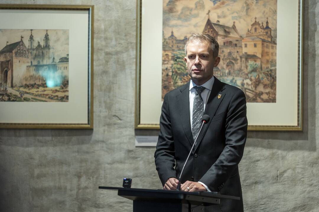 KAM pasirašė sutartį dėl dronų kamikadzių įsigijimo Ukrainai 