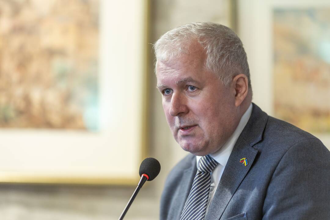 KAM pasirašė sutartį dėl dronų kamikadzių įsigijimo Ukrainai 