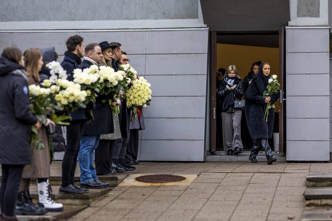 A. Jagelavičiūtei – artimųjų ir bičiulių paskutinis „sudie“