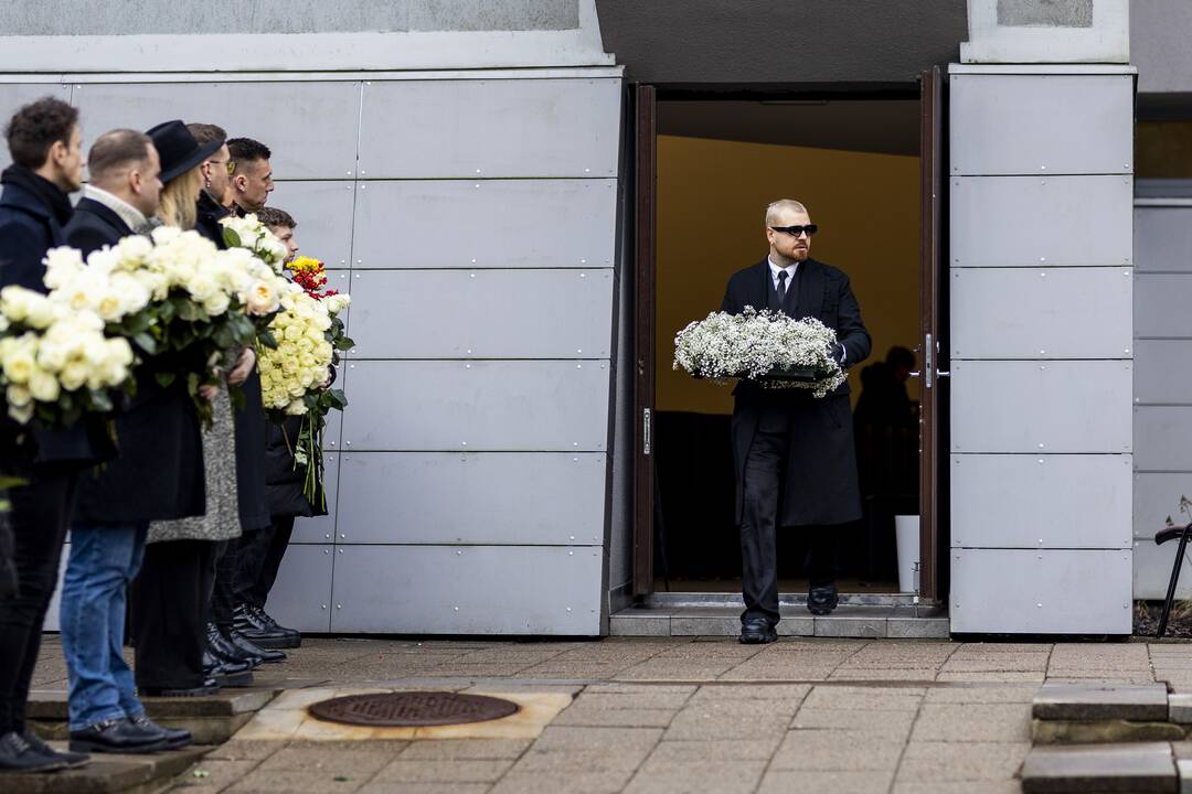 A. Jagelavičiūtei – artimųjų ir bičiulių paskutinis „sudie“