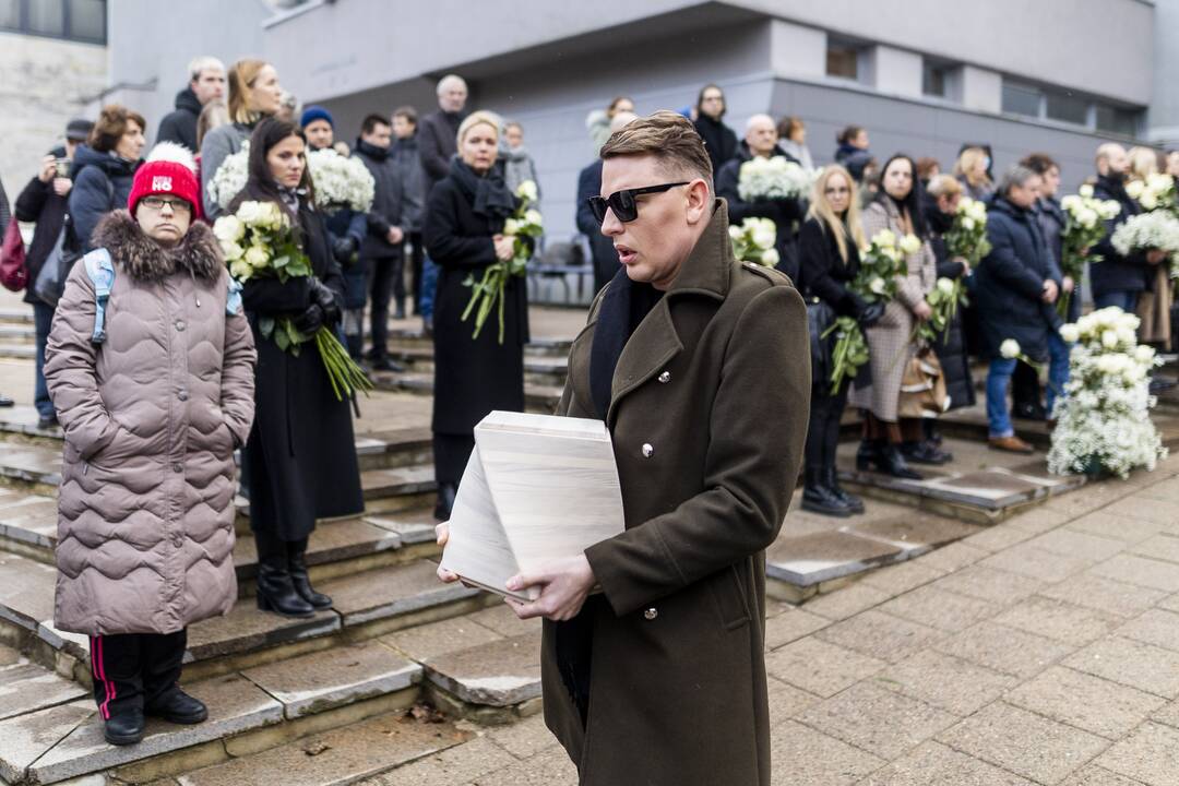A. Jagelavičiūtei – artimųjų ir bičiulių paskutinis „sudie“