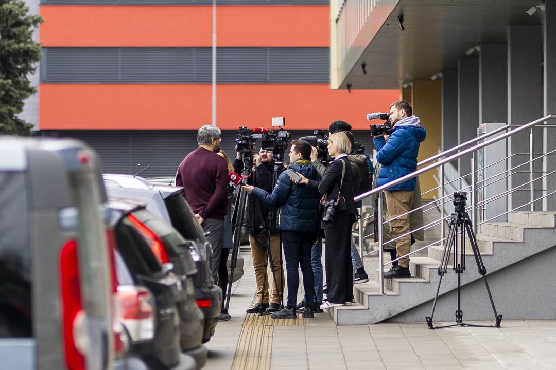 Skandalas Vilniaus rajono savivaldybėje: neleidžiama išvežti biuletenių