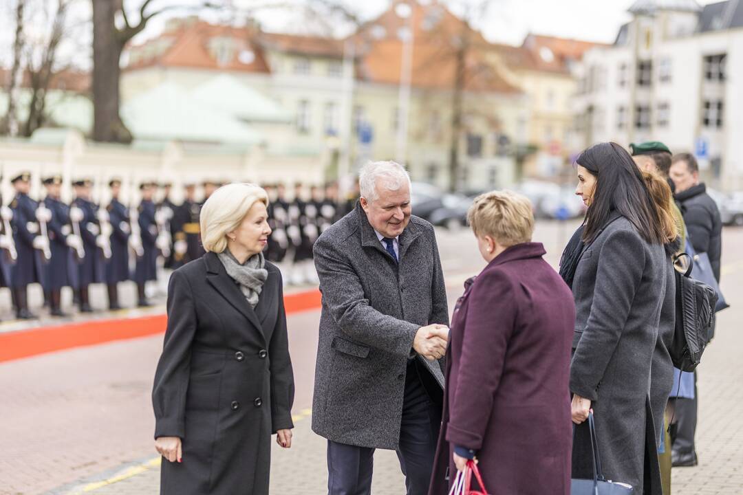 Krašto apsaugos ministerija pristatė Lietuvoje vystomus karinės infrastruktūros objektus